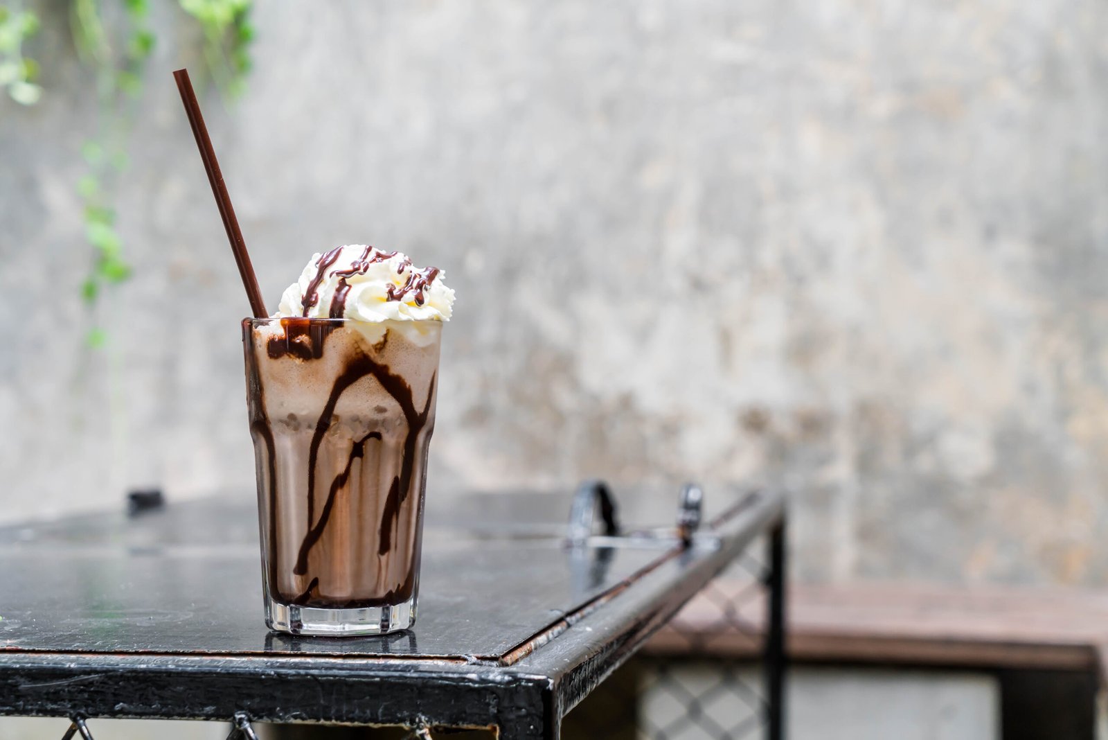chocolate milkshake smoothies with whipped cream